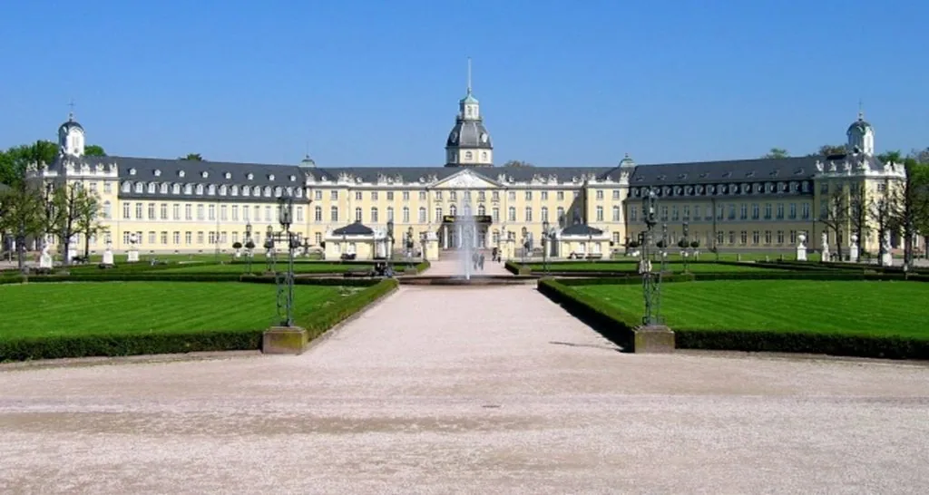 KarlsruheInstituteofTechnology | YES Germany | YES Germany Karlsruheinstituteoftechnology - YES Germany